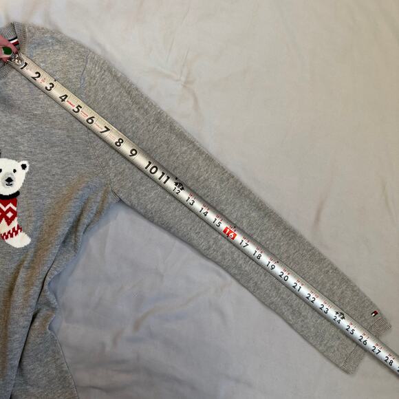 Tommy Hilfiger Gray, Polar Bear with Scarf, Jewel Neck Sweater- M - Picture 9 of 9